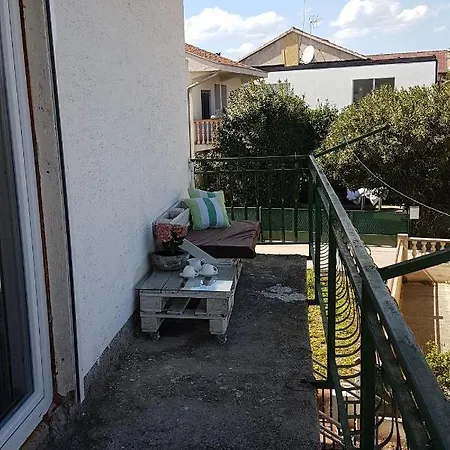 Apartment By The Sea Bilice, Krka - 16689 *